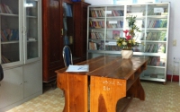 Tủ sách cơ sở ở điểm xã Bờ Y, huyện Ngọc Hồi