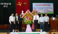 Trưởng ban Tuyên giáo Tỉnh ủy thăm, chúc mừng Sở Y tế nhân kỷ niệm 62 năm ngày Thầy thuốc Việt Nam (27/2/1955 – 27/2/2017)