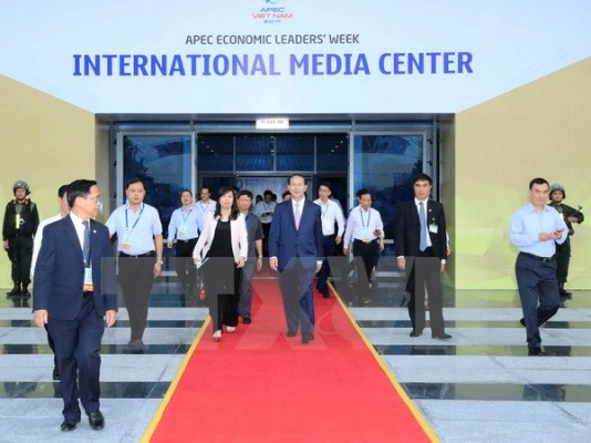Chủ tịch nước Trần Đại Quang dự Chương trình Tổng duyệt các hoạt động của Tuần lễ Cấp cao APEC 2017. (Ảnh: TTXVN)