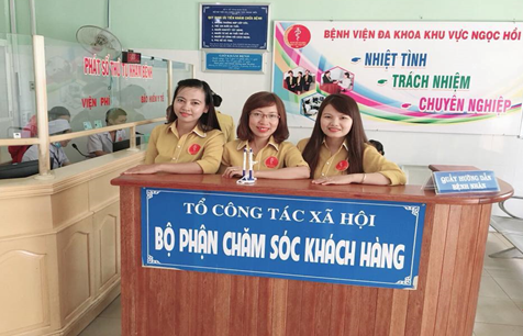 Tổ Công tác xã hội (Bộ phận Chăm sóc khách hàng) tại Bệnh viện Đa khoa khu vực Ngọc Hồi (nguồn ảnh: syt.kontum.gov.vn)