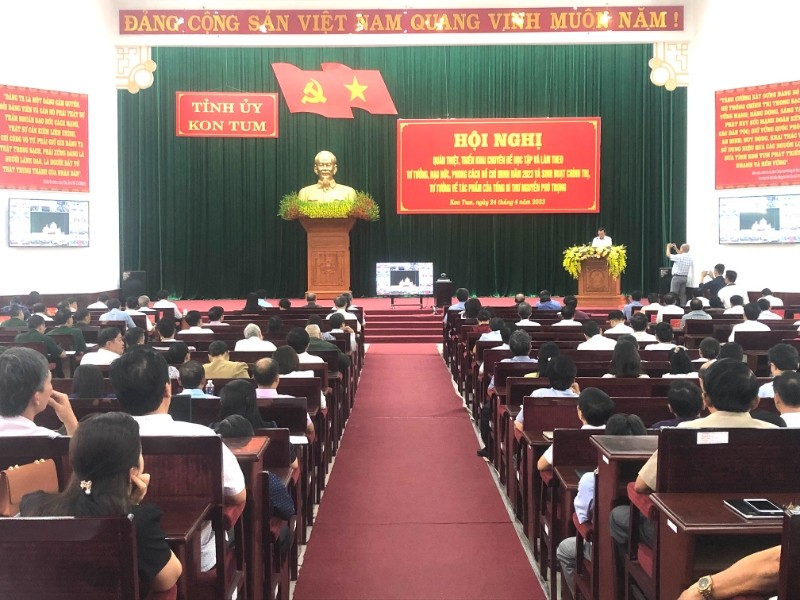 Hội nghị quán triệt, triển khai chuyên đề học tập và làm theo tư tưởng, đạo đức, phong cách Hồ Chí Minh năm 2023 và sinh hoạt chính trị, tư tưởng về tác phẩm của Tổng Bí thư Nguyễn Phú Trọng.