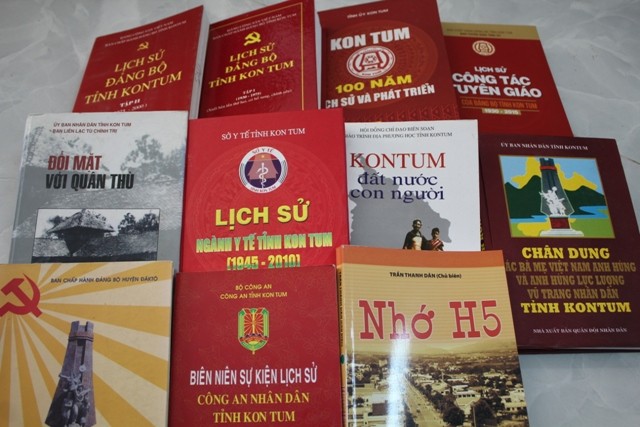 Một số sách lịch sử của tỉnh Kon Tum đã xuất bản thời gian qua