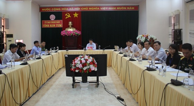 Quang cảnh Hội nghị trực tuyến toàn quốc sơ kết công tác tuyên giáo 6 tháng đầu năm 2020, điểm cầu tỉnh Kon Tum